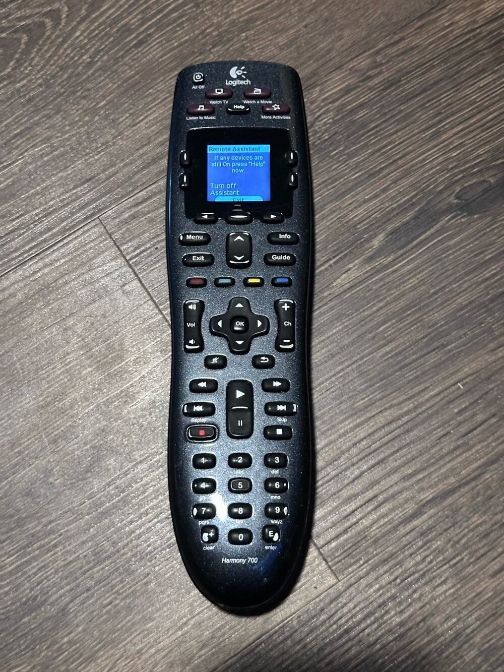 Logitech Harmony 700 Remote Control- 8 Device Programmable Universal (Tested)